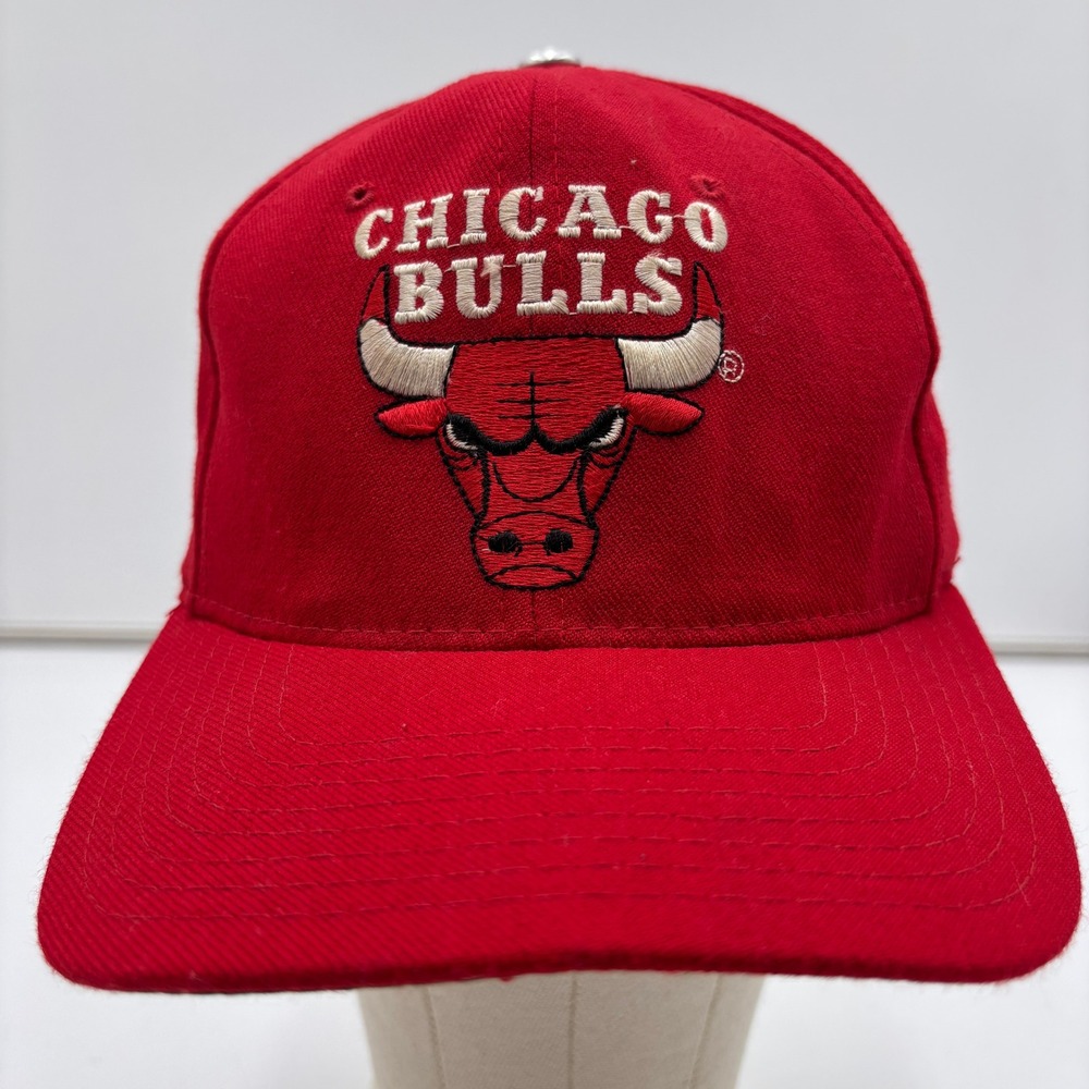 Starter Mens Chicago Bulls Hat Starfit Wool Red Green Underbrim Sz (6 7/8-7 1/8)